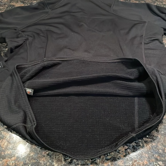 SOLD- Patagonia pullover - Picture 13 of 15